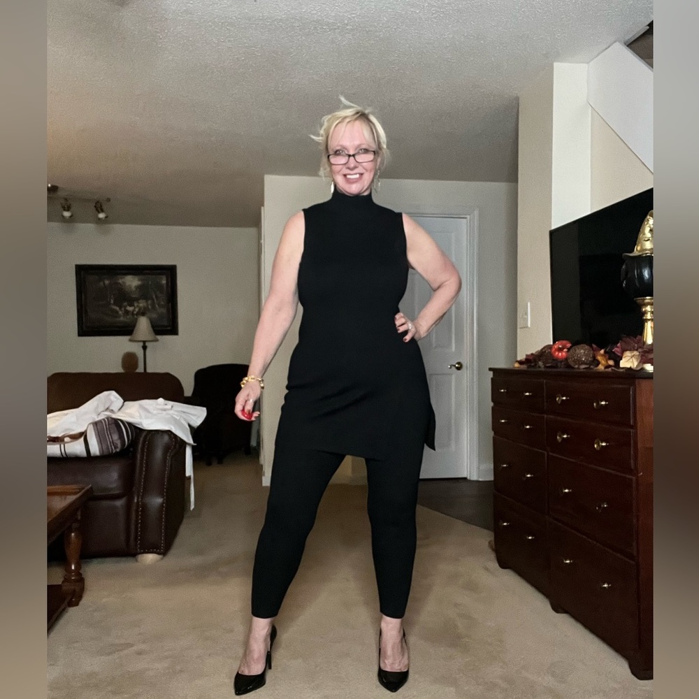Knit tunic and pants! Size M